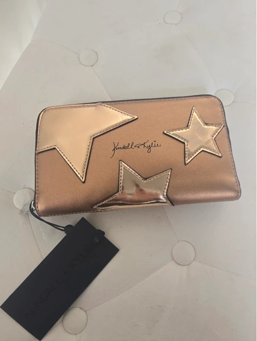 Kendall and Kylie wallet with dust bag